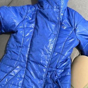 Blue puffer jacket for girls